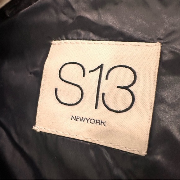 Kids Down Jacket Size 8 - Picture 5 of 6